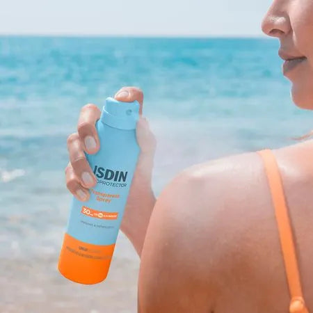 Protetor Solar Corporal Isdin Spray FPS 30 250ml Transparente - Imagem 4